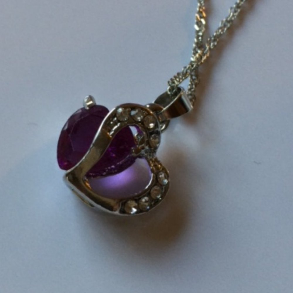 925 Silver Chain Crystal Heart Pendant Necklace - Picture 2 of 4